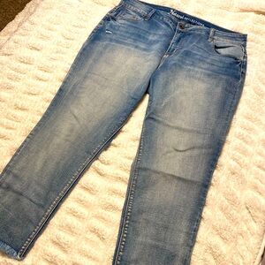 Natural Reflections Comfort Stretch Cropped Pants